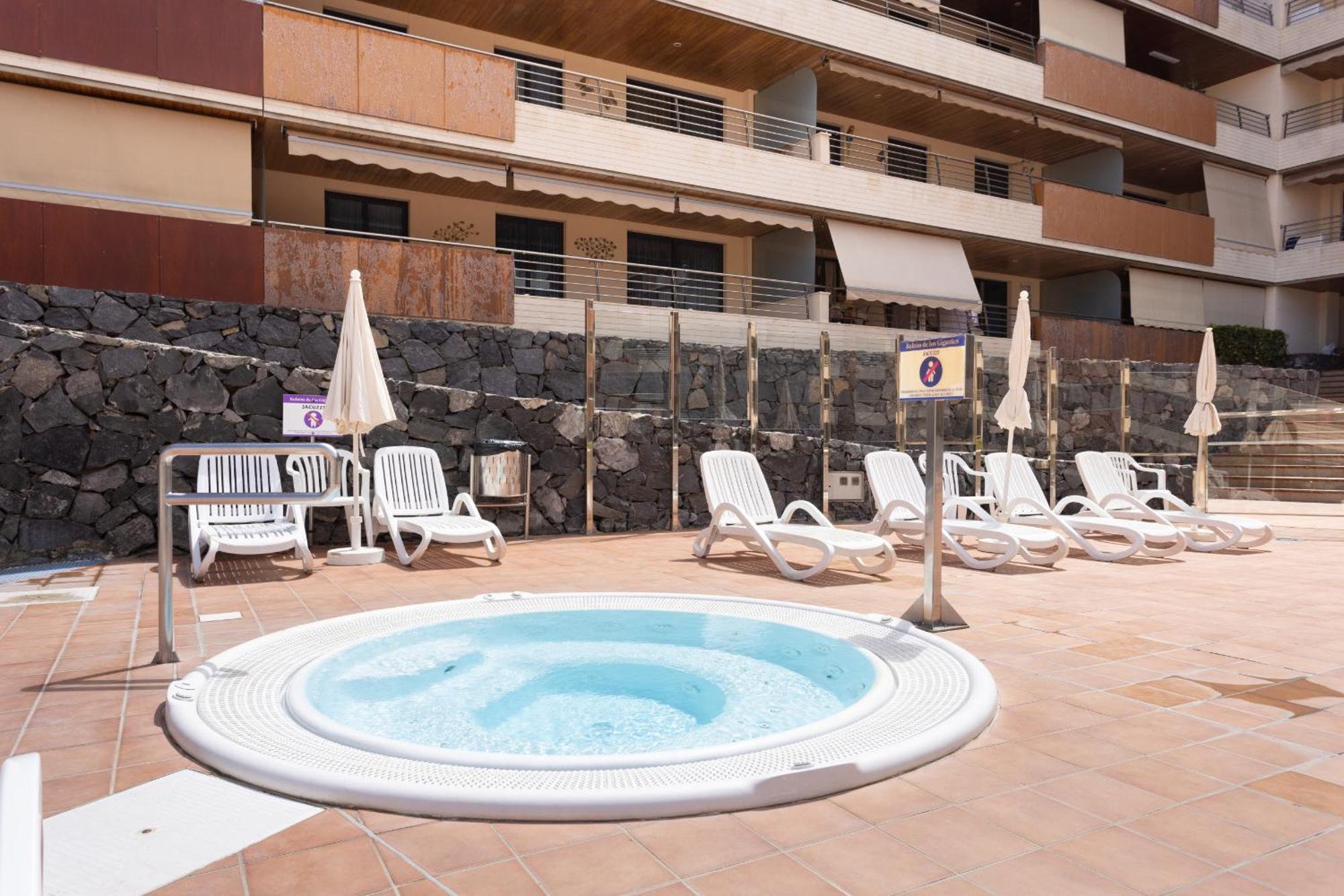 פוארטו דה סנטיאגו Balcon De Los Gigantes With Pool View מראה חיצוני תמונה